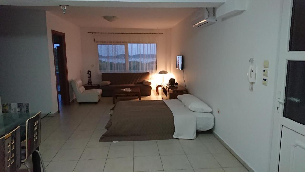 Apartment Ithakis Nea Iraklitsa Экстерьер фото